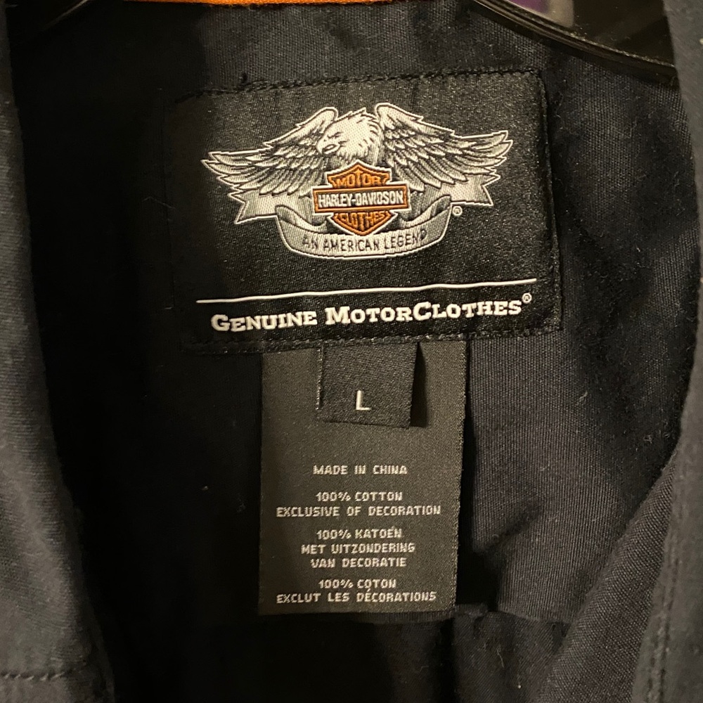 Harley Davidson Shirt - Picture 4 of 9